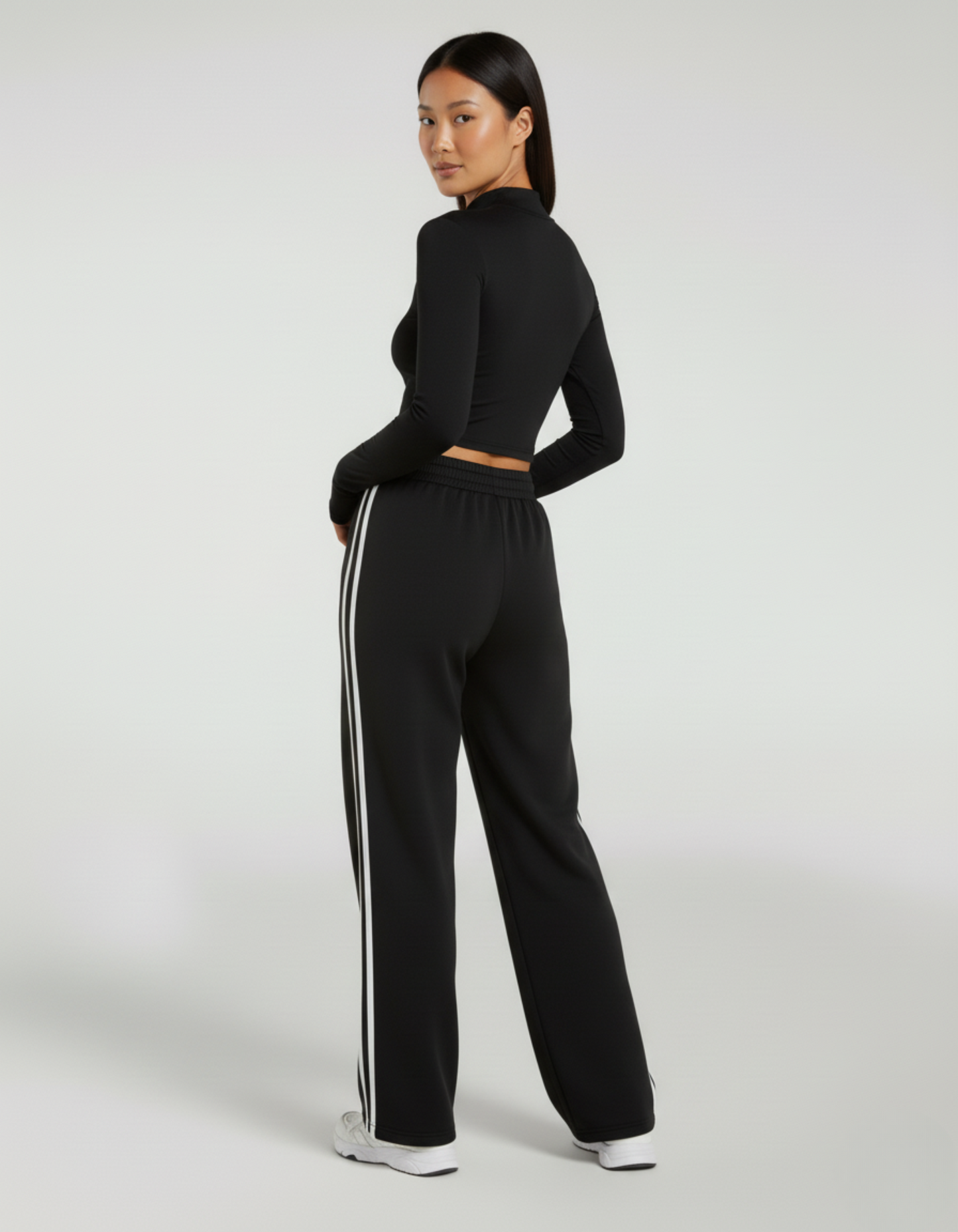Nova Track Pants